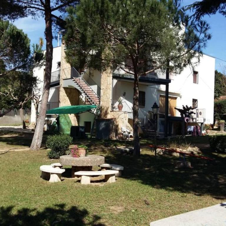 Apartamento al lado de la playa con parking y jardín - Apartamento de 2 dormitorios - 19