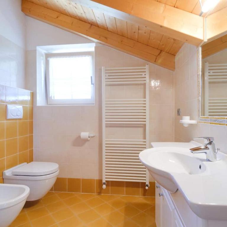 Belsogno B&B - Doppel- oder Zweibettzimmer - 10