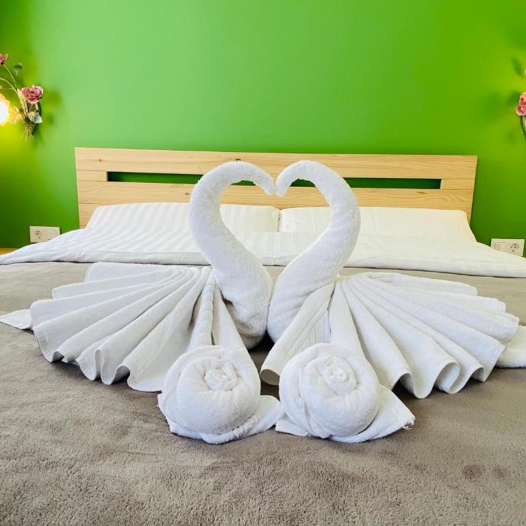 Apartments with tropical garden and sea water pool - One-Bedroom Apartment - 6