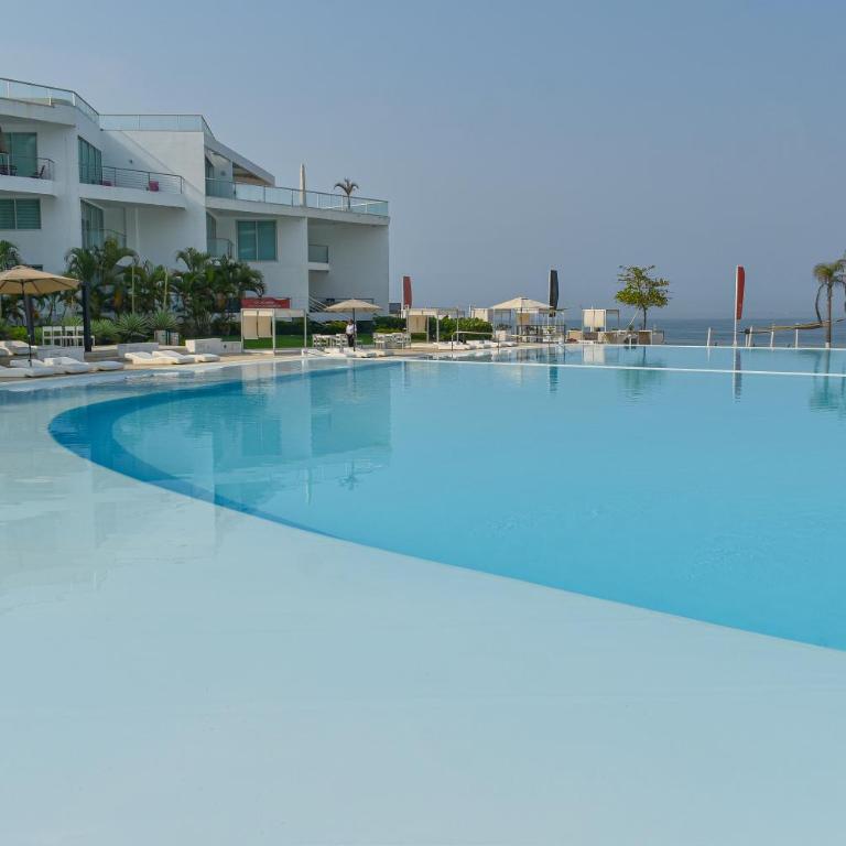 De las mejores vistas del Condominio - Apartamento de 2 dormitorios - 2