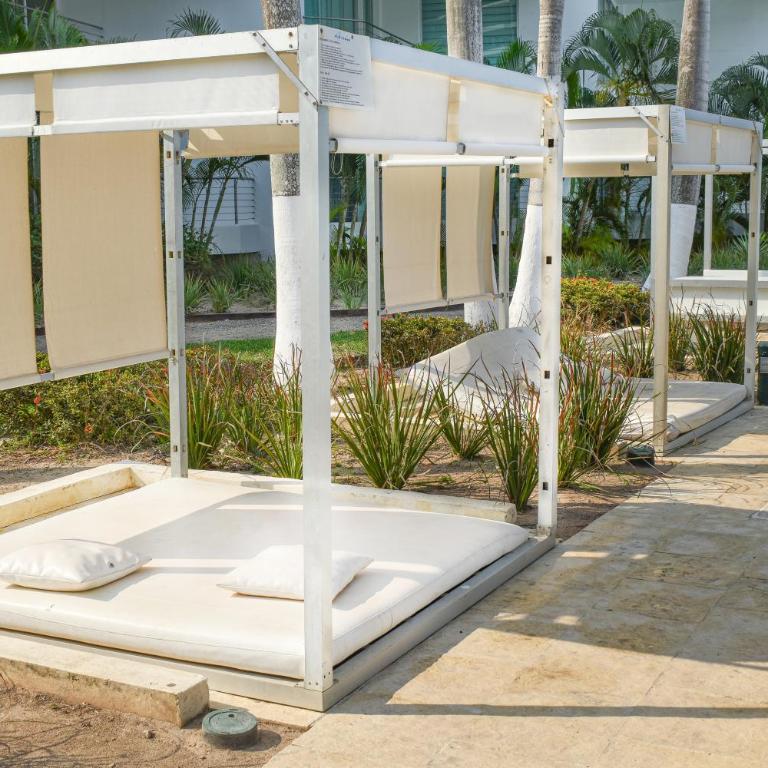 De las mejores vistas del Condominio - Apartamento de 2 dormitorios - 50