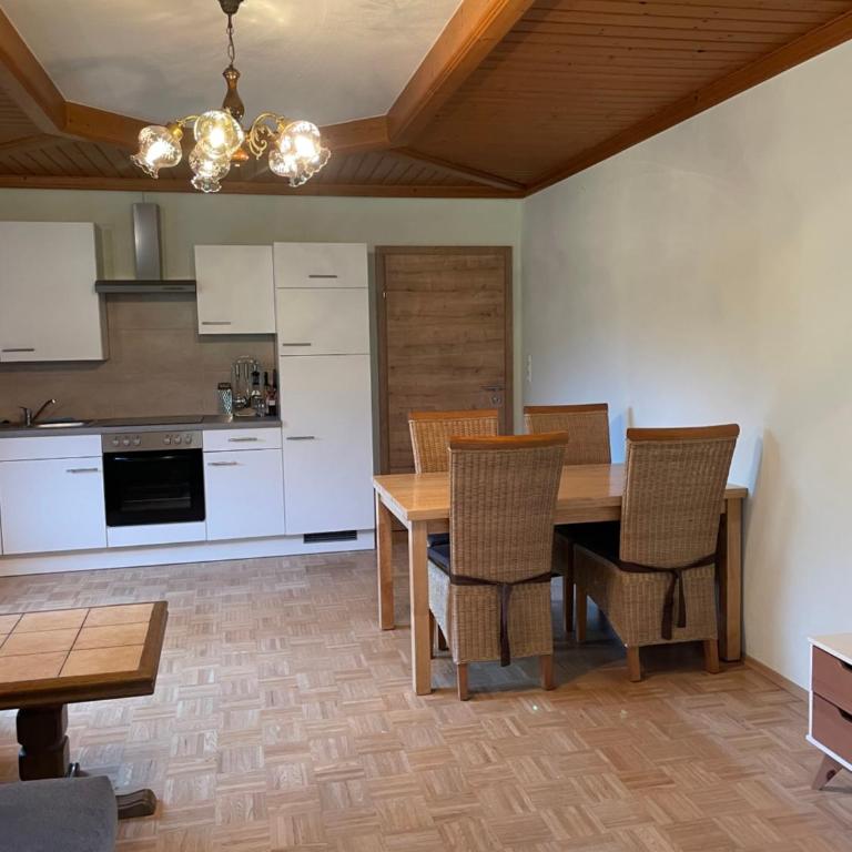 Ferienwohnungen Bianca Hasler - Stallbauer - Apartment mit Blick auf die Berge - 15