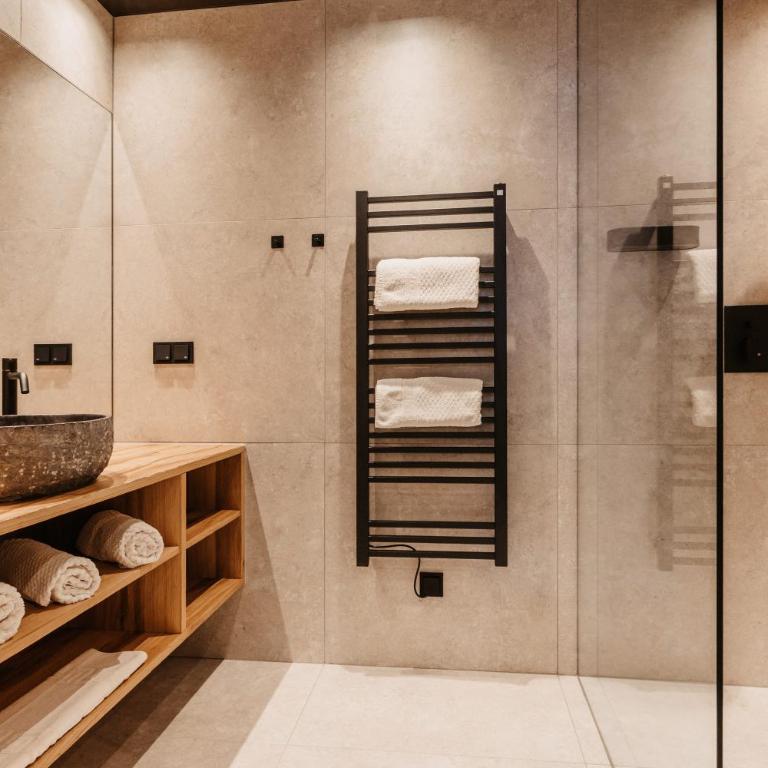 Hoamat House I Boutique Apartments - Superior Apartment - 9