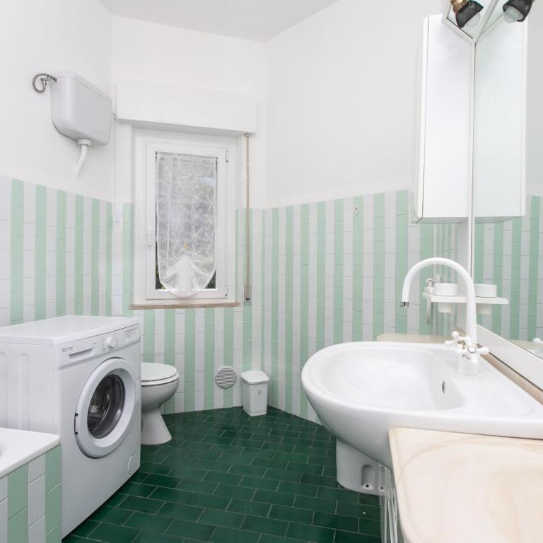 N144 - Numana, comodo quadrilocale a 100mt dal mare - Appartamento con 3 Camere da Letto - 21