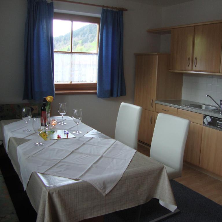 Sixenhof - Apartment mit 3 Schlafzimmern - 2