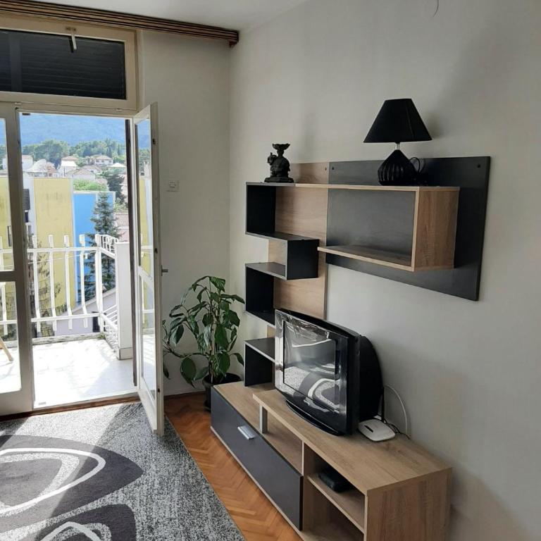 Apartment Danilo - Apartment with Balcony - 3