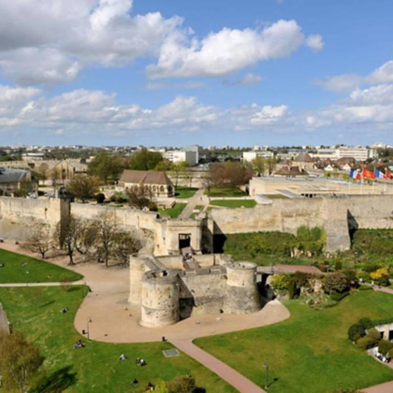 APPT VUE SUR LE PORT DE CAEN/ CENTRE VILLE PREMIUM - Appartamento - 41