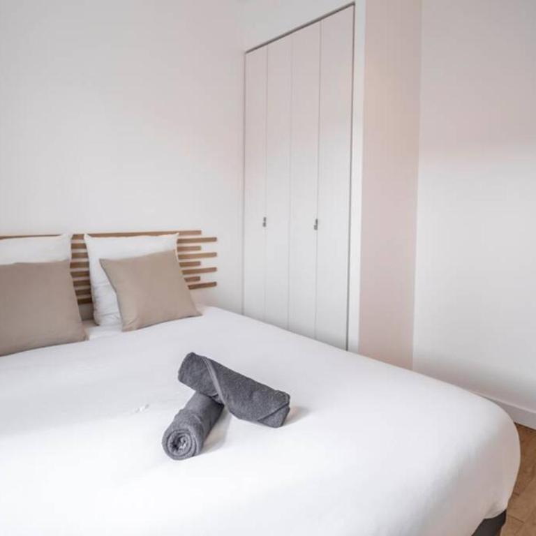 APPT VUE SUR LE PORT DE CAEN/ CENTRE VILLE PREMIUM - Appartamento - 27
