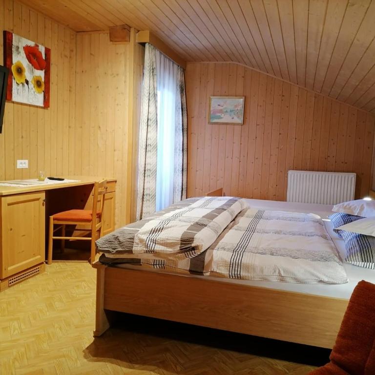 Gasthaus Oberkirn - Camera Familiare - 6