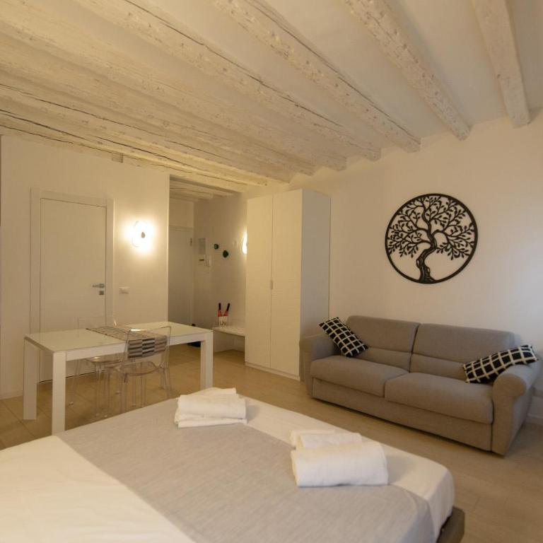 " CASA SAVONAROLA " centro storico - Casa con 1 Camera da Letto - 2