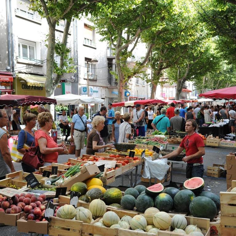 Cœur de ville, T2, rue piétonne, Digne les Bains - Appartement 1 Chambre - 12
