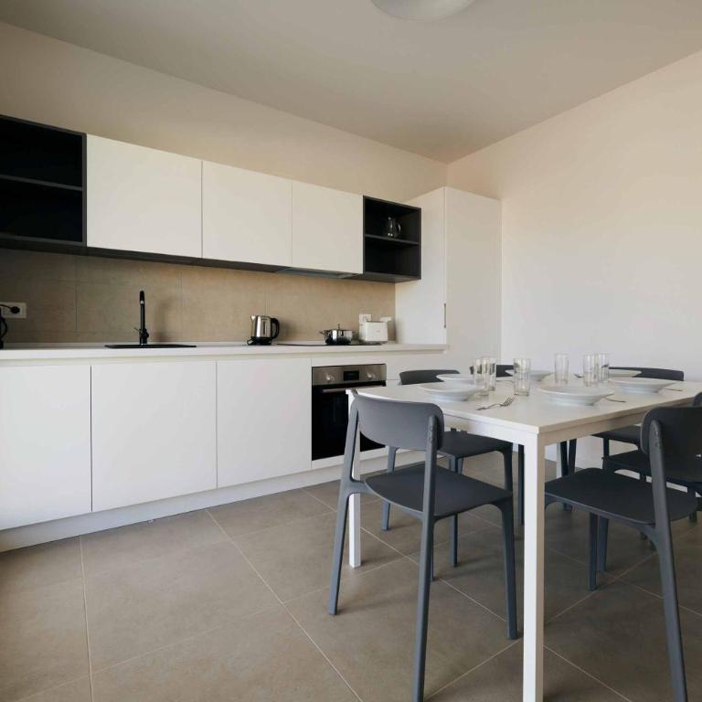 ApartmentsGarda - Garda31 Residence - Appartamento con 2 Camere da Letto - 14