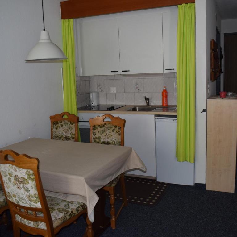Ferienwohnung Bündawiese - Apartment - 2