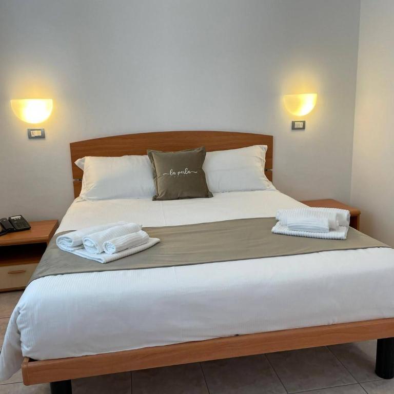 Hotel La Perla - Doppel- oder Zweibettzimmer - 5