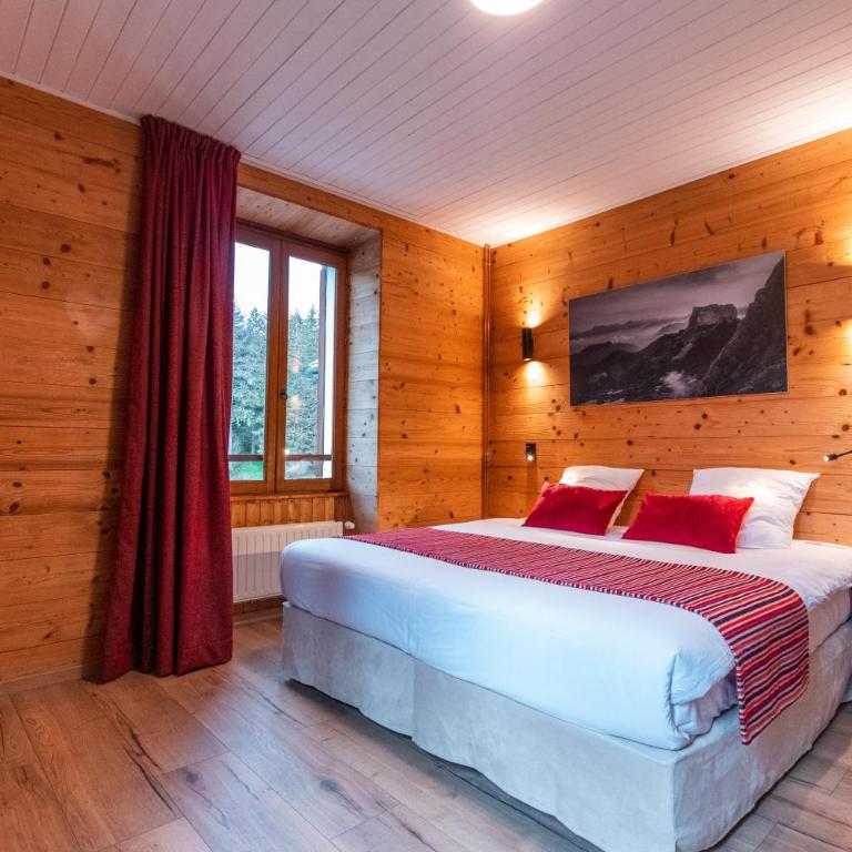 Auberge De La Croix Perrin - Chambre Double Deluxe - 1