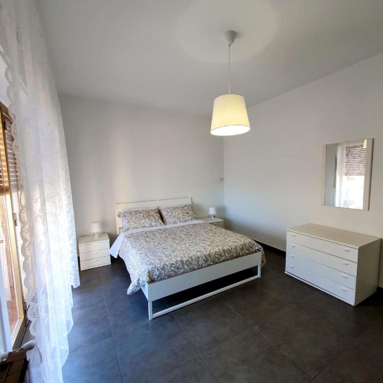 Le Sorelle Apartment - Appartamento con 3 Camere da Letto - 8