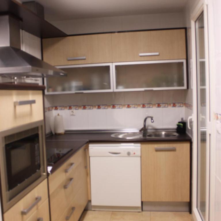 APARTAMENTO LAS PALMERILLAS-RESIDENCIAL TORREQUEBRADA - Two-Bedroom Apartment - 20