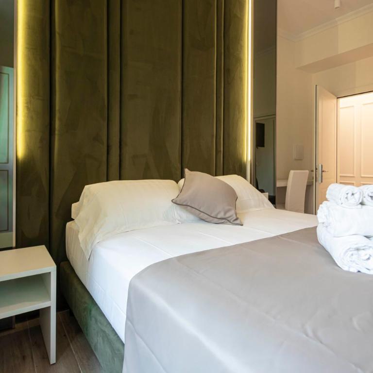Flat 285 La Suite - Deluxe Double Room - 9