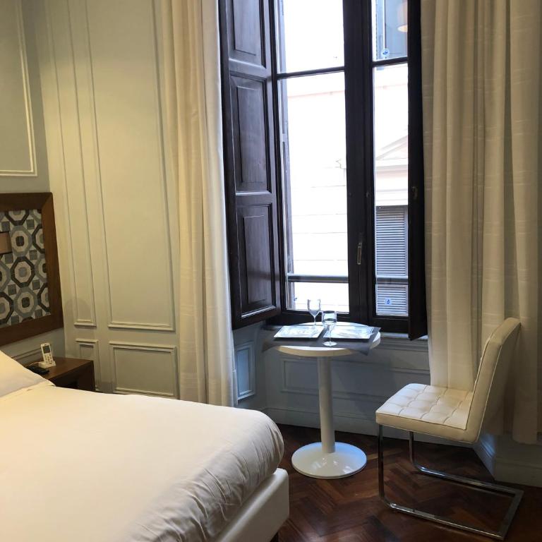 Navona Central Suites - Suite Senior con Vasca Idromassaggio e Sauna - 39