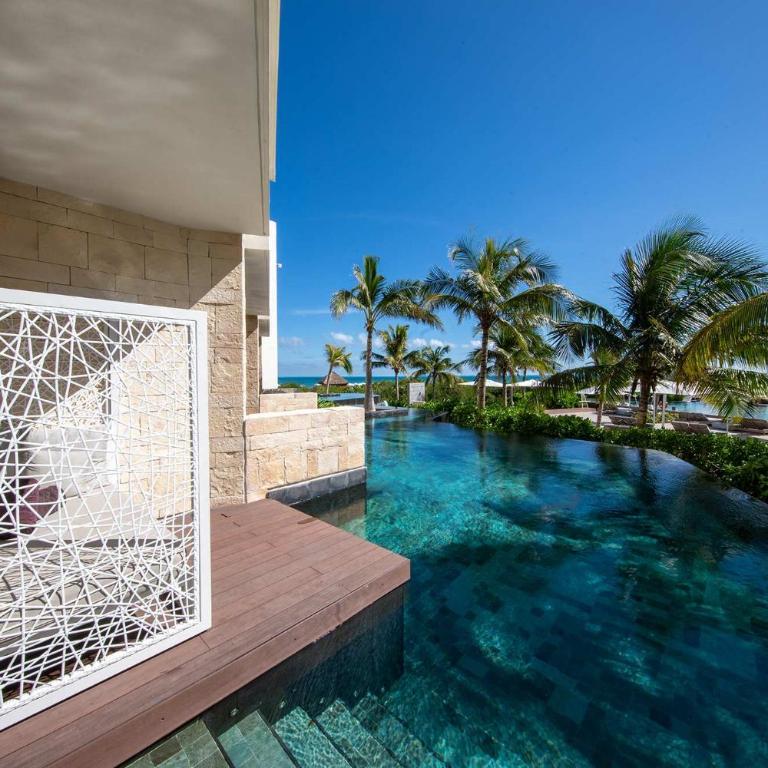 TRS Coral Hotel - Adults Only - All Inclusive - Junior Suite Swim Up Beachside - 5