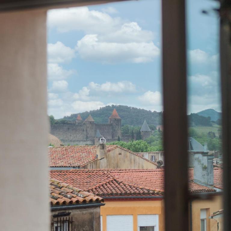 Le Boheme - Netflix - Wifi - Vue sur la Cité Médiévale et les toits - Studio - 23
