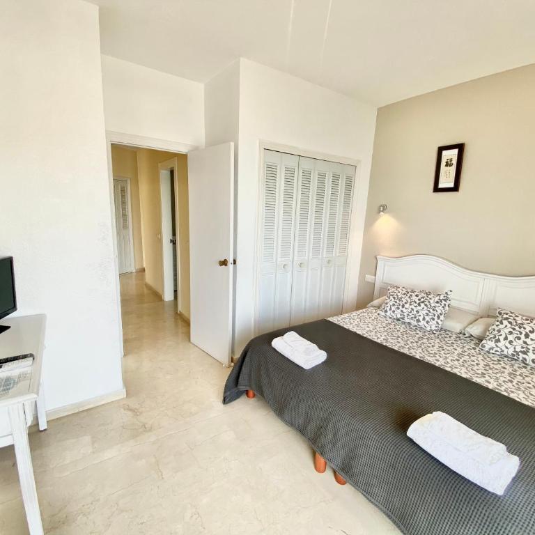 Apartamentos Turísticos Castillo del Vigia - Apartamento con vistas al mar - 11