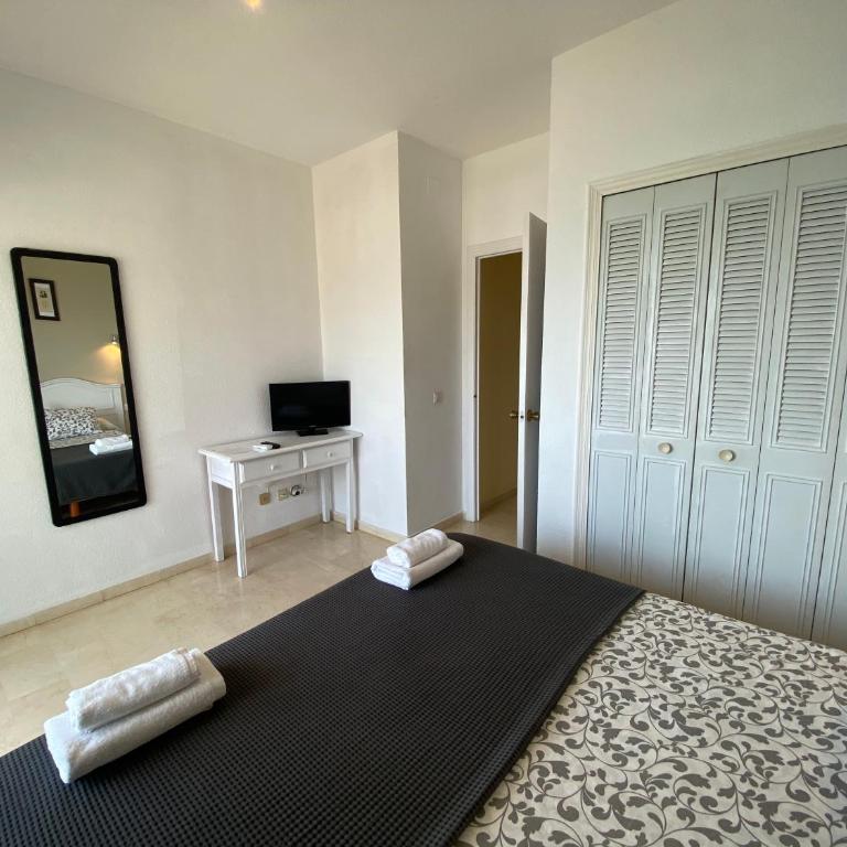 Apartamentos Turísticos Castillo del Vigia - Apartamento con vistas al mar - 10
