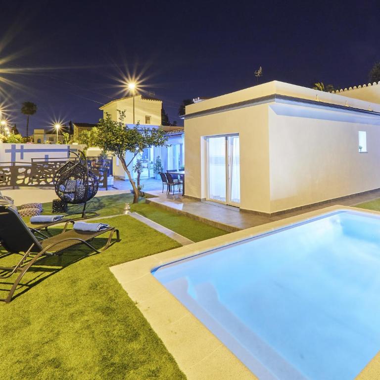 Cubo's Cozy & Modern Sol de Malaga - Villa con piscina privada - 11