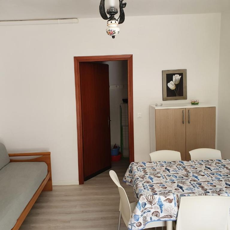 Residenza Canova - Appartamento - Piano Terra - 16
