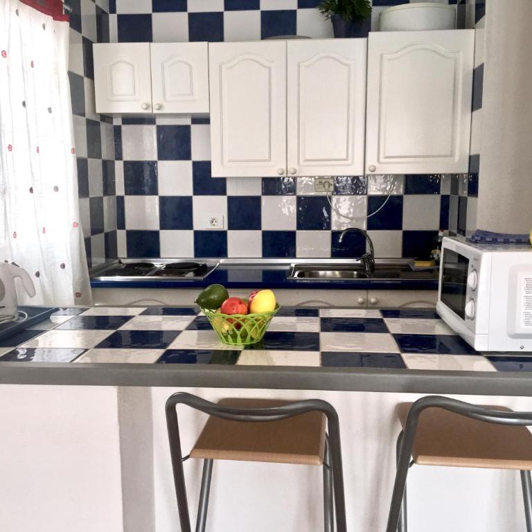Garden City Costa Adeje Studio Sunny Balcony Heated pool near Beach - Casa - 17
