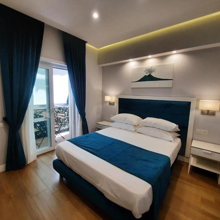 Gea suite - Deluxe Double Room with Balcony - 2