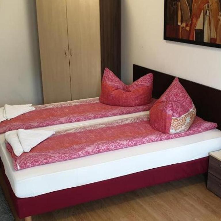 Apartmenthaus beim LKH Graz I Free Parking I Self Check-in - Budget Doppel-/Zweibettzimmer - 6
