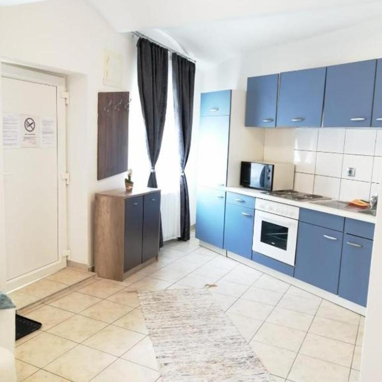 Apartmenthaus beim LKH Graz I Free Parking I Self Check-in - Basic Dreibettzimmer - 3