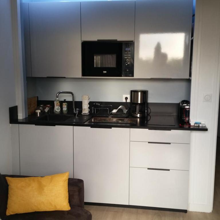 le CORDIER Appartement avec terrasse à TROUVILLE SUR MER - Apartamento con vistas al jardín - 7