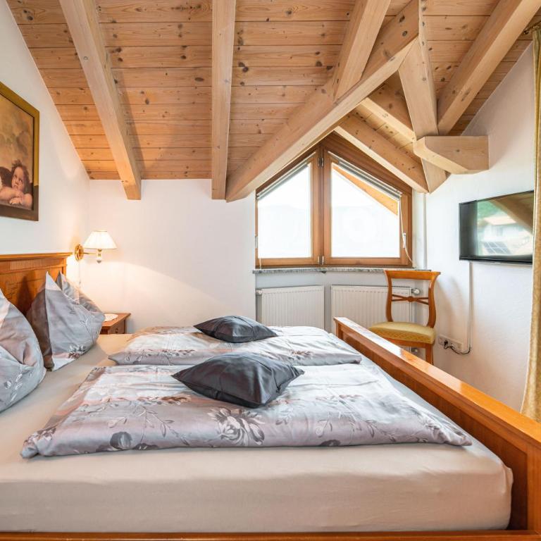 Huebenburg - Appartamento su 2 Livelli con 2 Camere da Letto e Balcone - 3