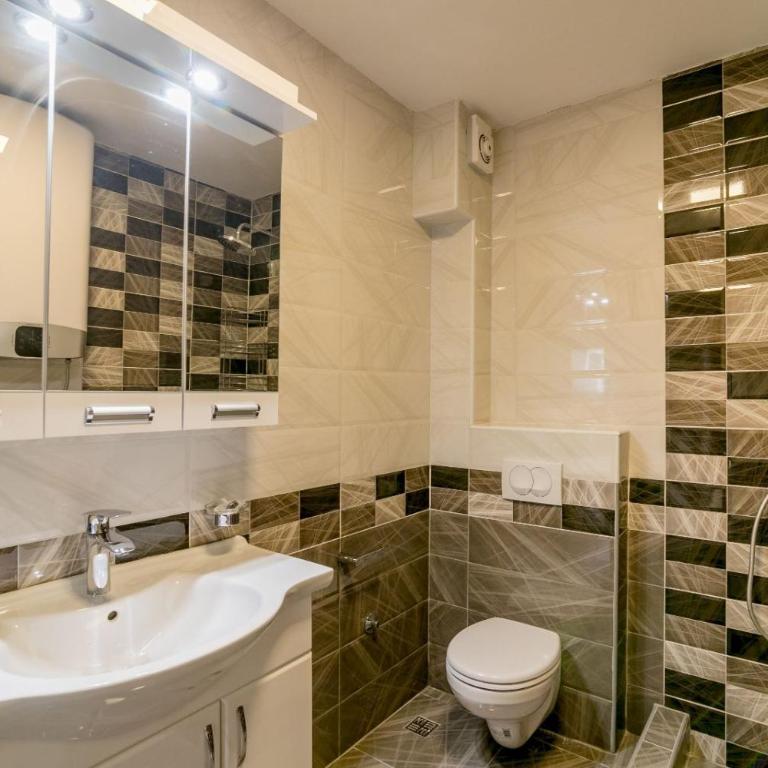 Apartmani Matej - Two-Bedroom Apartment - 17