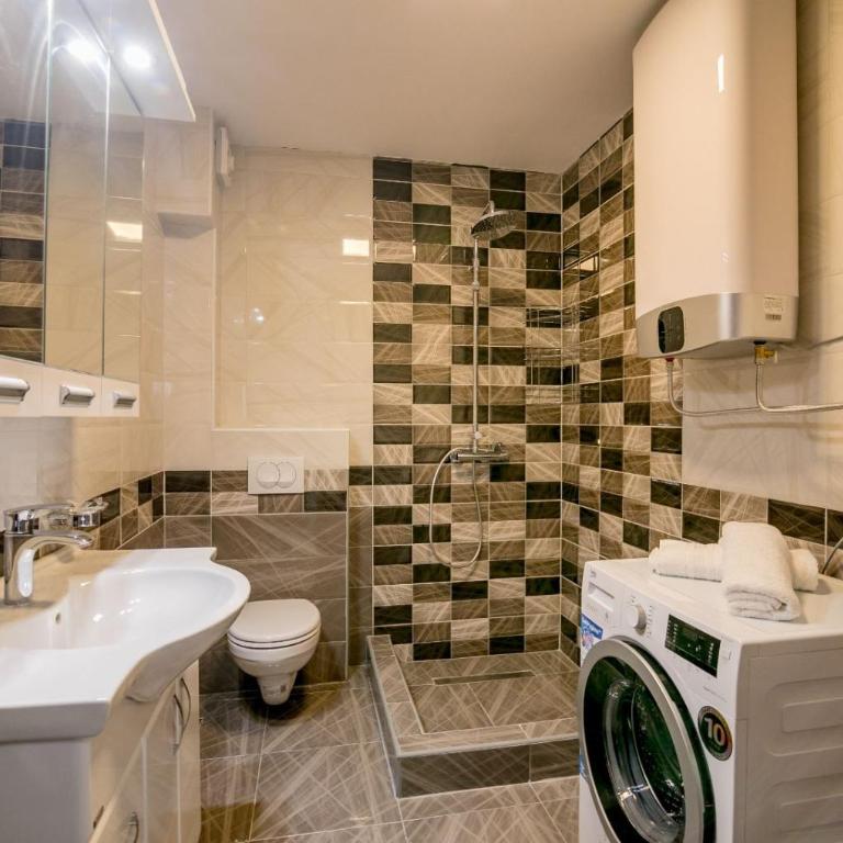 Apartmani Matej - Two-Bedroom Apartment - 18