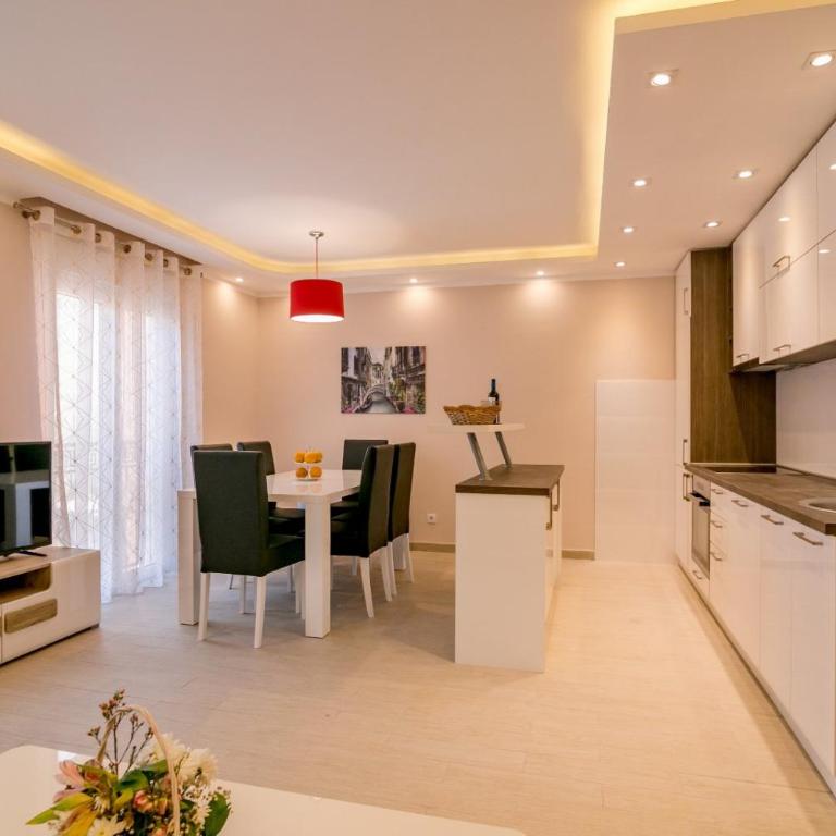 Apartmani Matej - Two-Bedroom Apartment - 10
