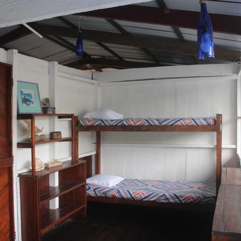 Refugio Mr Jerry Eco House - Quadruple Room with Shared Bathroom - 1