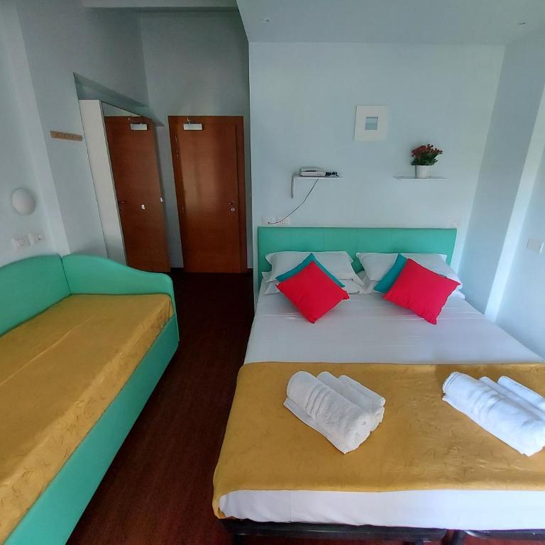Hotel Senza Pensieri Riccione - Double or Twin Room - 14