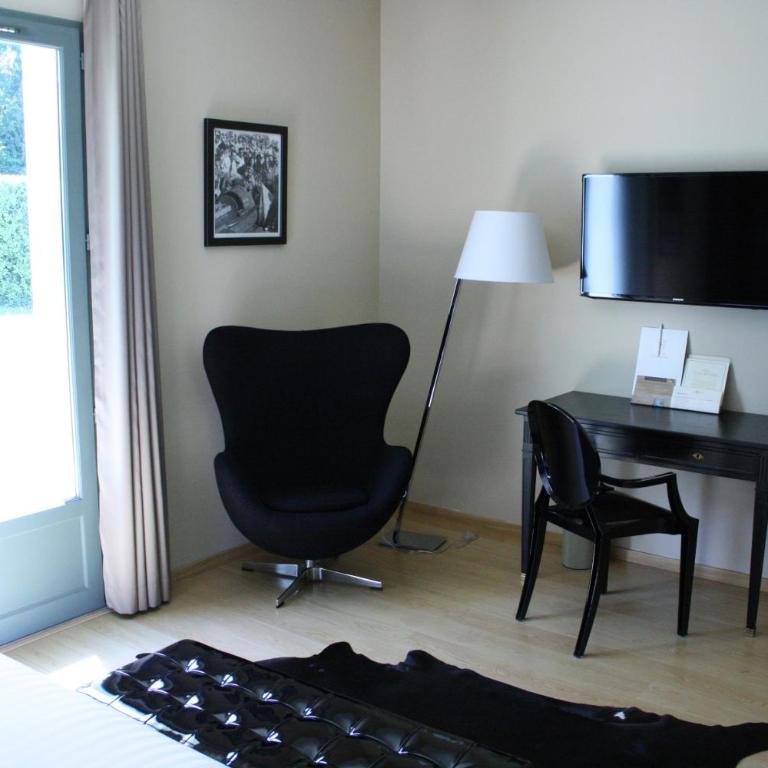 Hôtel Villa Navarre - Chambre Double Standard avec Accès Spa - 3