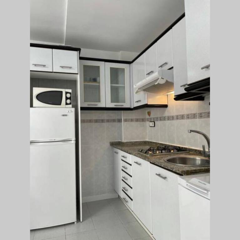 Apto climatizado MARITZA a minutos del mar - Apartamento de 1 dormitorio con balcón - 7