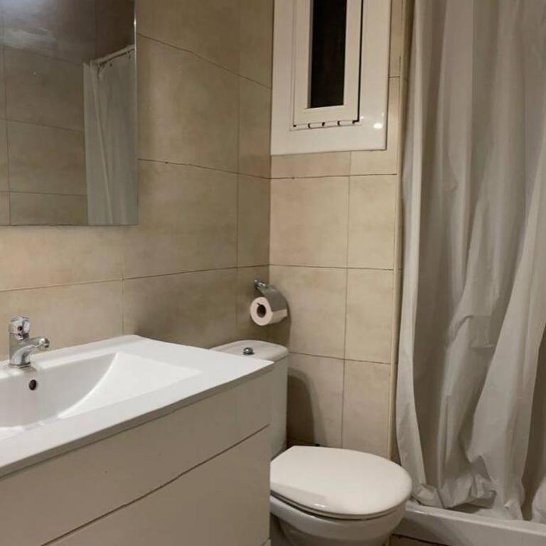 Apto climatizado MARITZA a minutos del mar - Apartamento de 1 dormitorio con balcón - 15