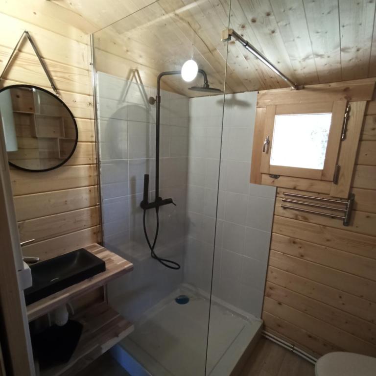 Gîte Les Chalets du Fliers à Verton Meublés de tourisme classés 2 étoiles - Casa - 19