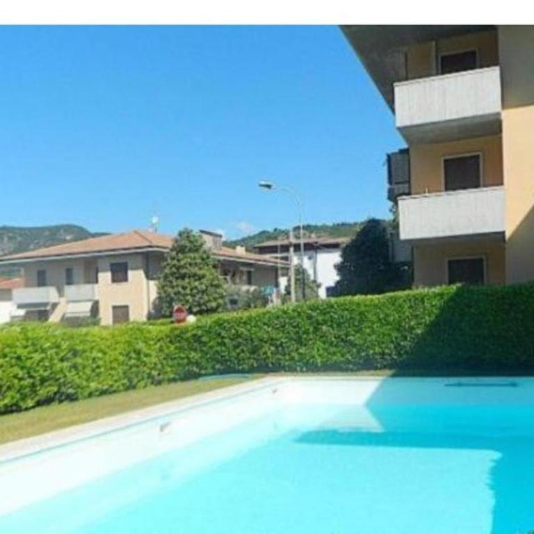 Welcome Traveller LA PERLA APARTMENTS - Appartamento con Vista Piscina - 3
