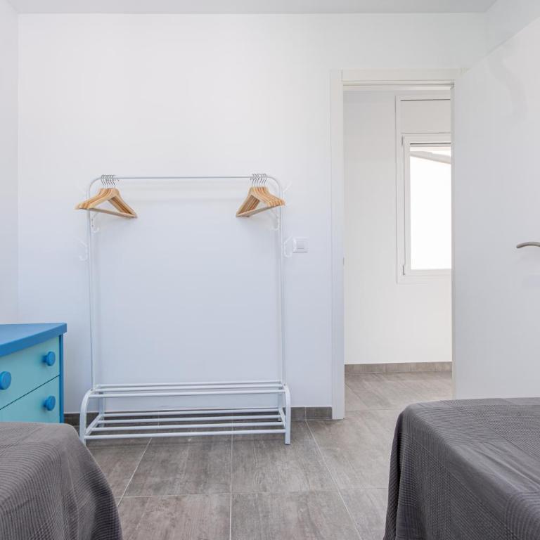 Goldhome - New house with private heated pool, parking, wifi, games room - Villa - 20