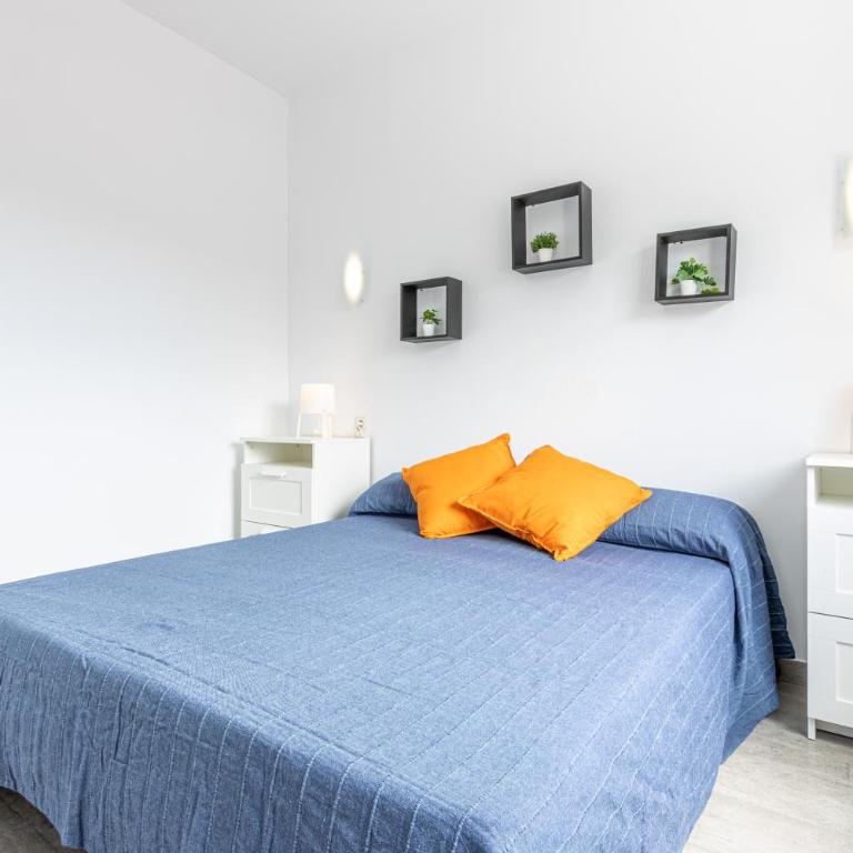 Goldhome - New house with private heated pool, parking, wifi, games room - Villa - 22