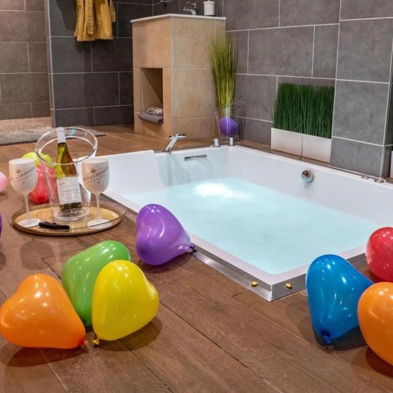 chambre avec spa by jordans collection - Deluxe Suite mit Whirlpool-Badewanne - 4