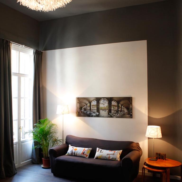 Colom Apartments - One-Bedroom Apartment - 16