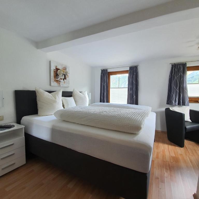 Haus Alpengruß - Apartment mit 2 Schlafzimmern - 1